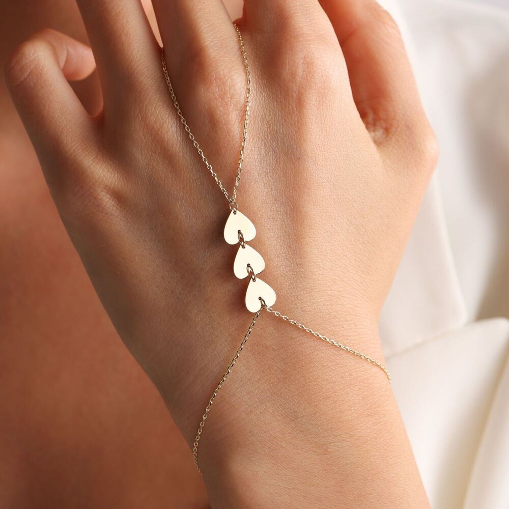 Solid Gold Shahmaran Heart Bracelet