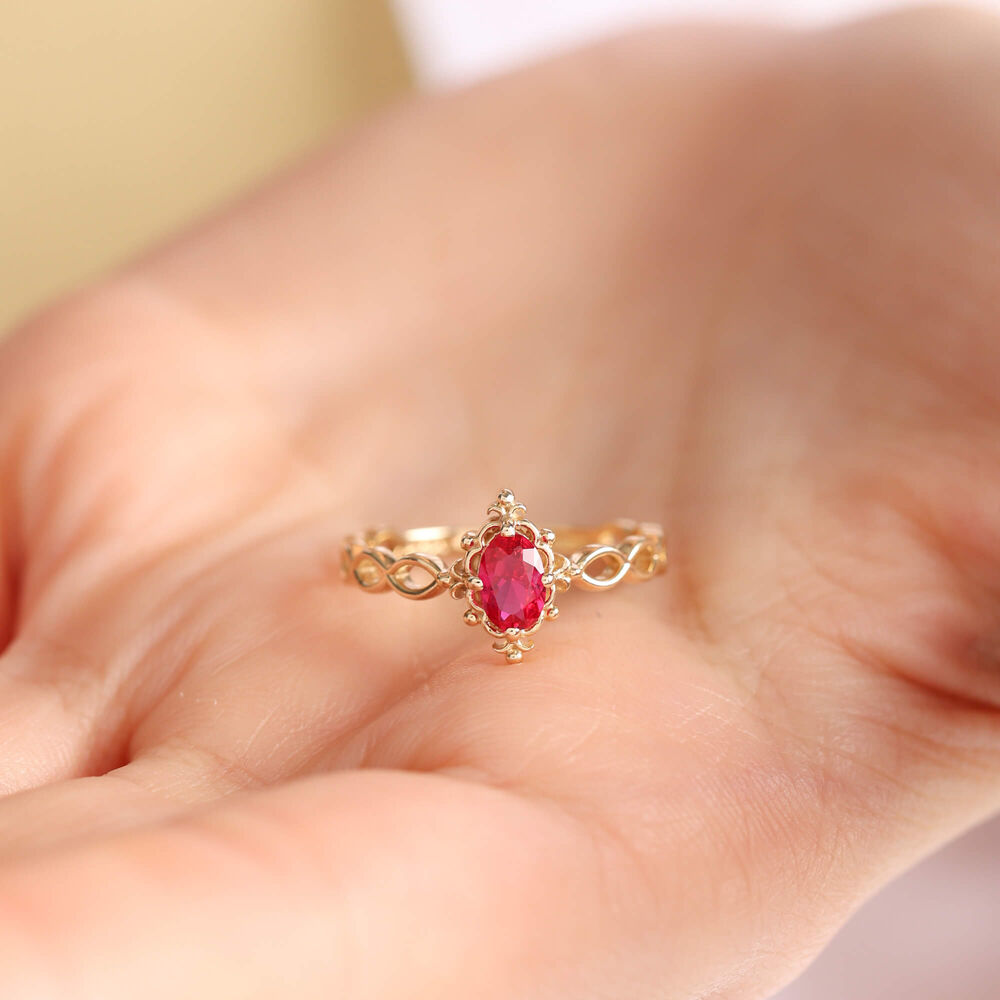 Solid Gold Vintage Ring 14K Ruby