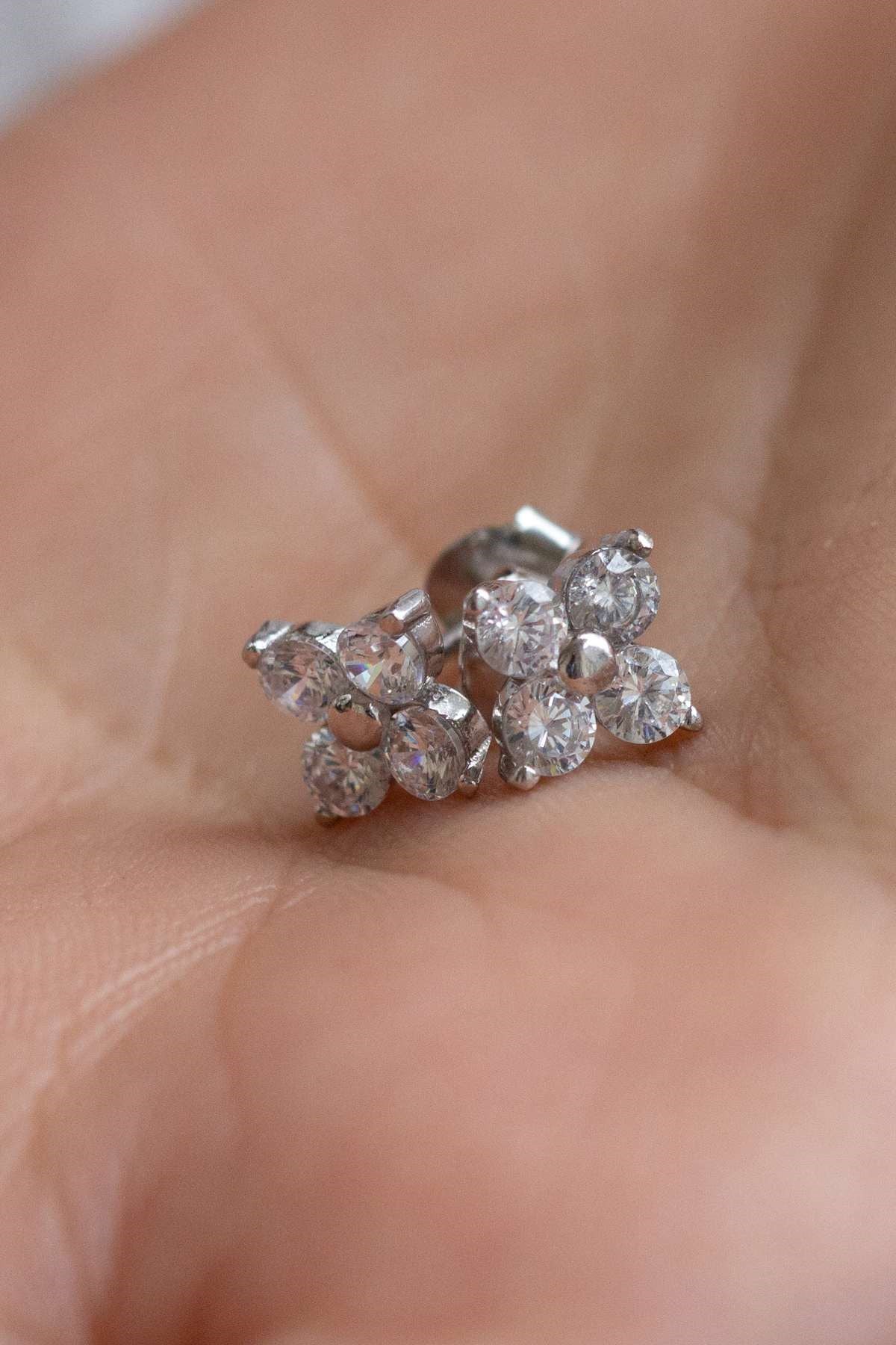 Silver Flower Solitaire Earrings