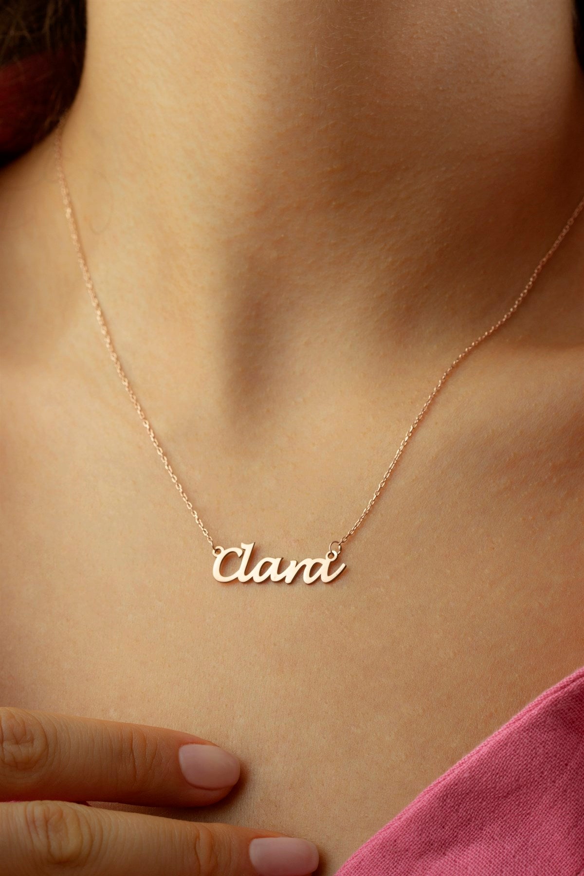 Collar con nombre de plata