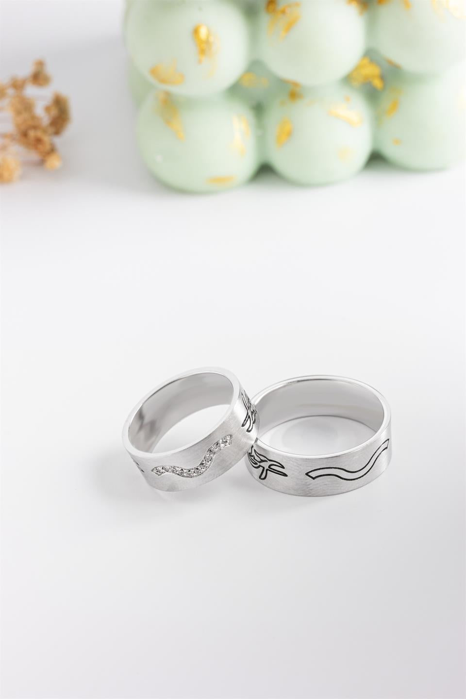 Alianza De Plata Con Motivo 7 mm