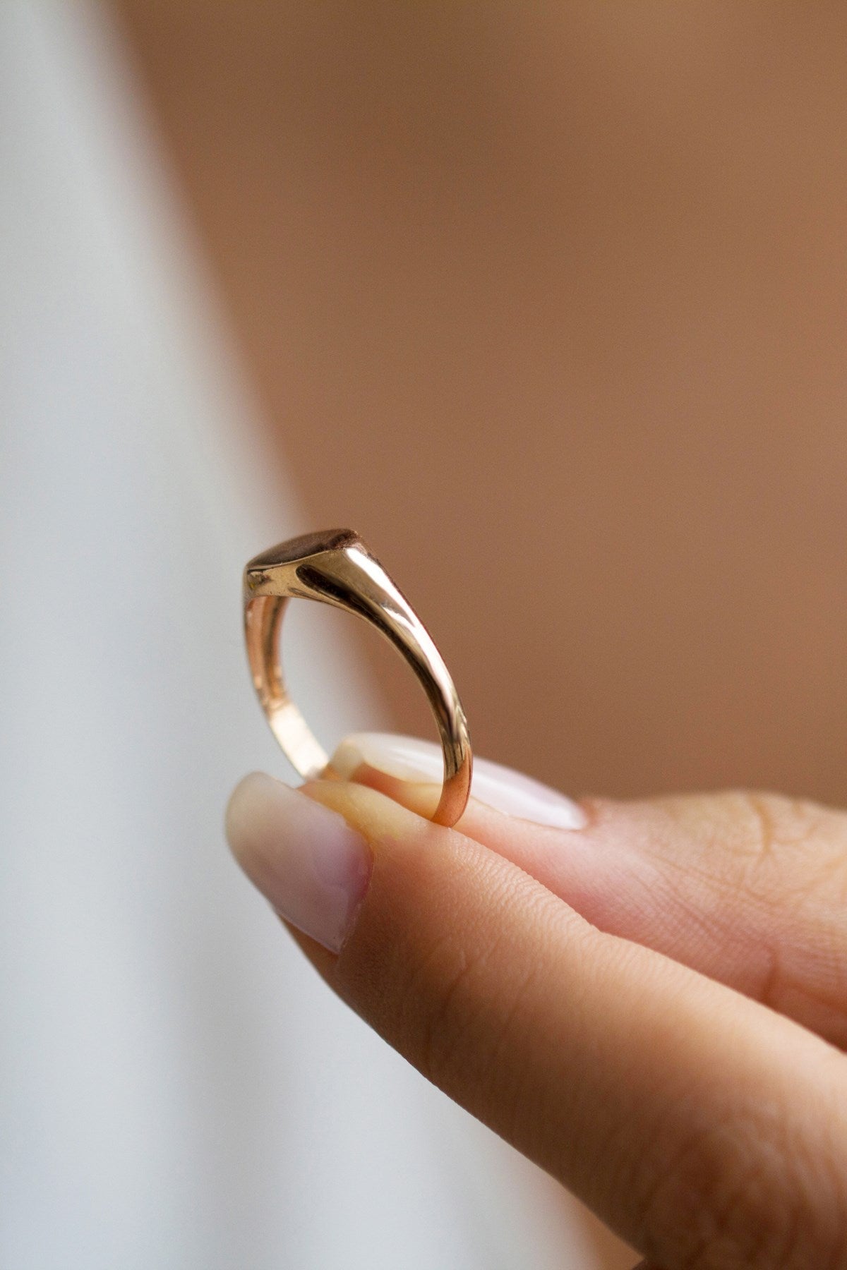 Anillo de diseño de plata