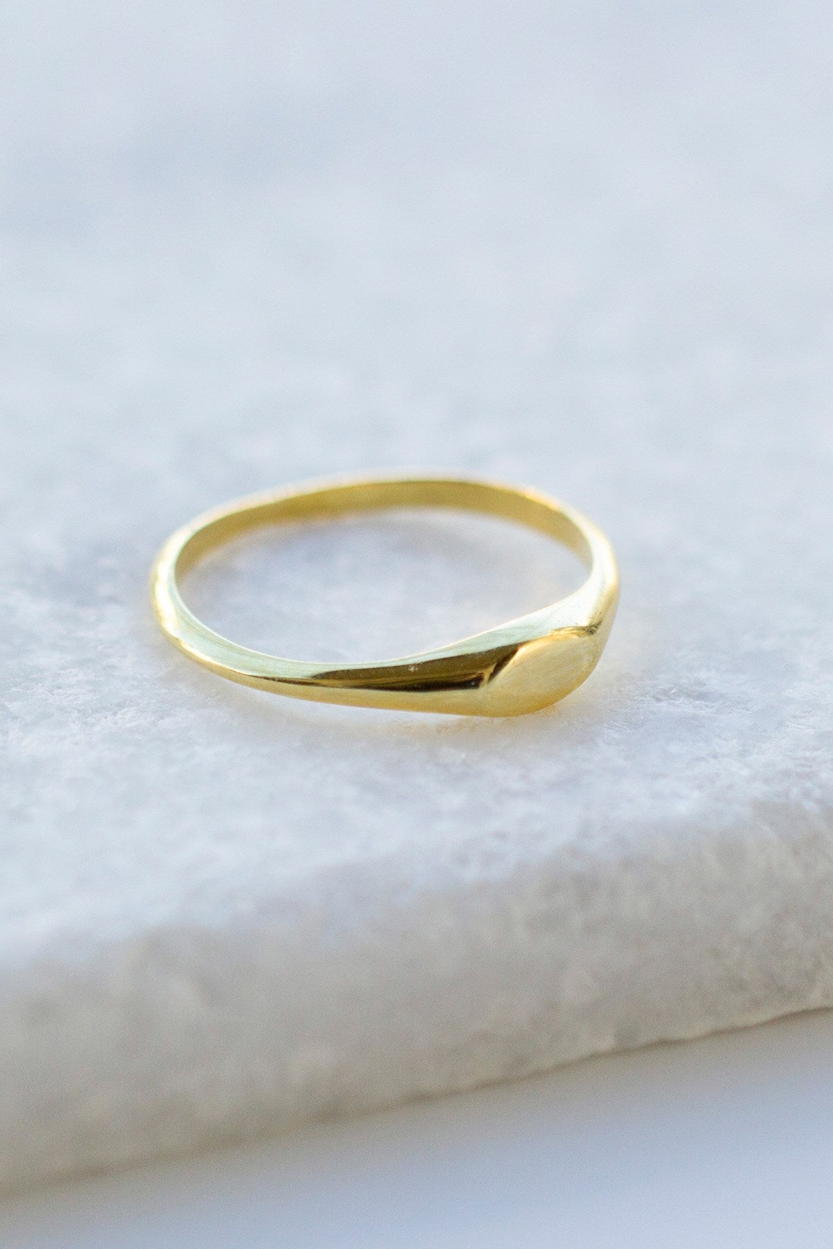 Anillo de diseño de plata