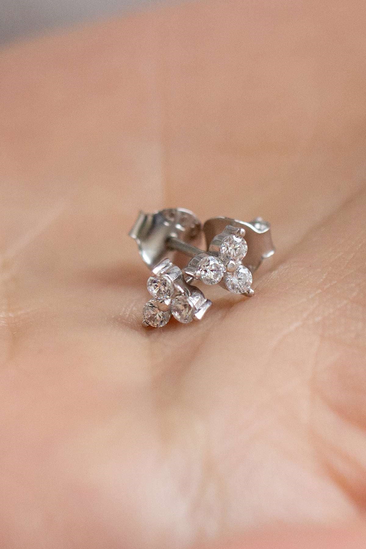 Silver Three Stoness Earrings