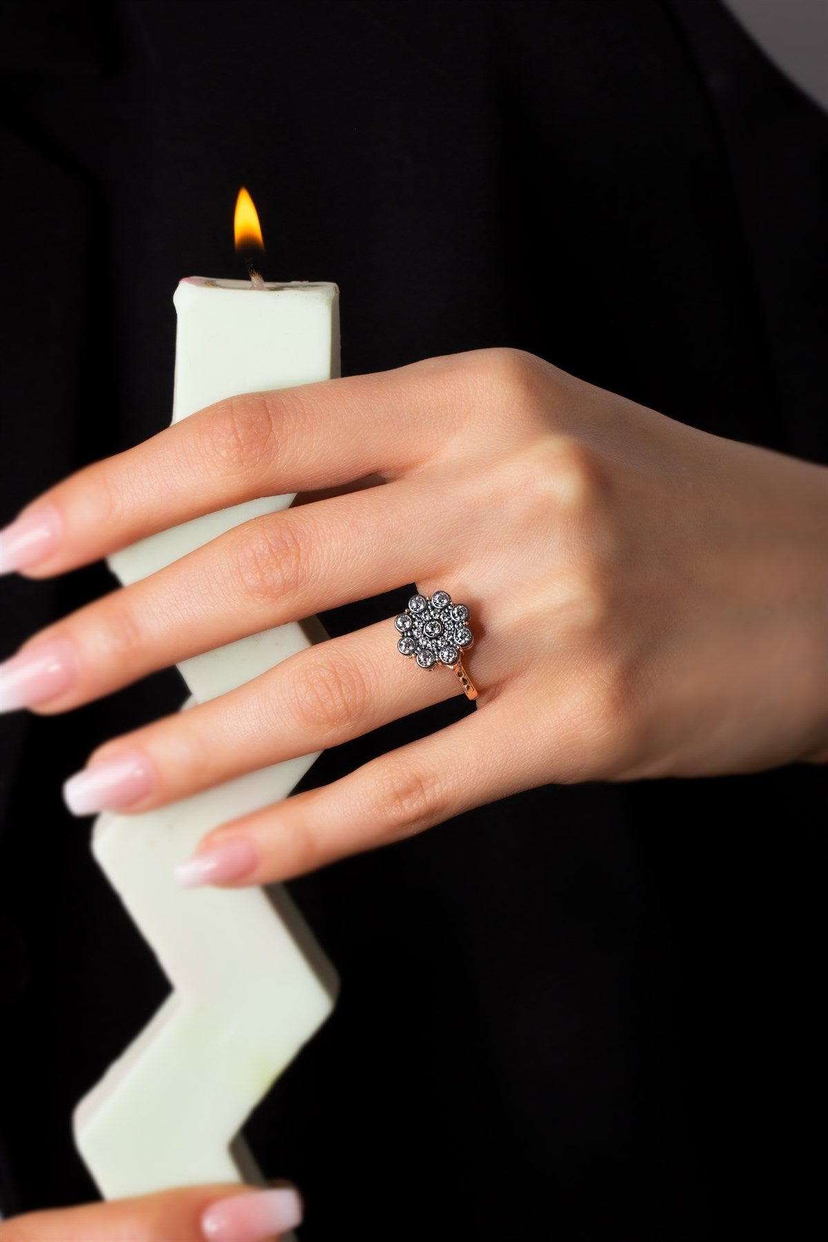 Silver Flower Model Gemstone Ring