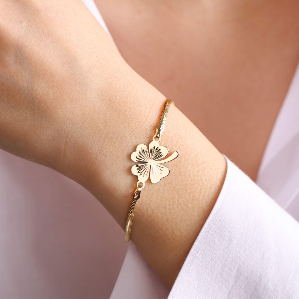 14K Herringbone Solid Gold Clover Bracelet