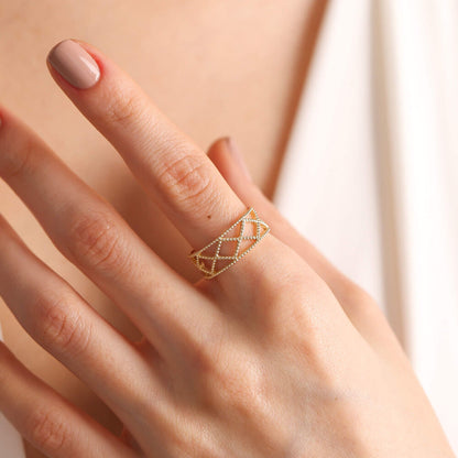 14K Solid Gold Pyramid Ring Design