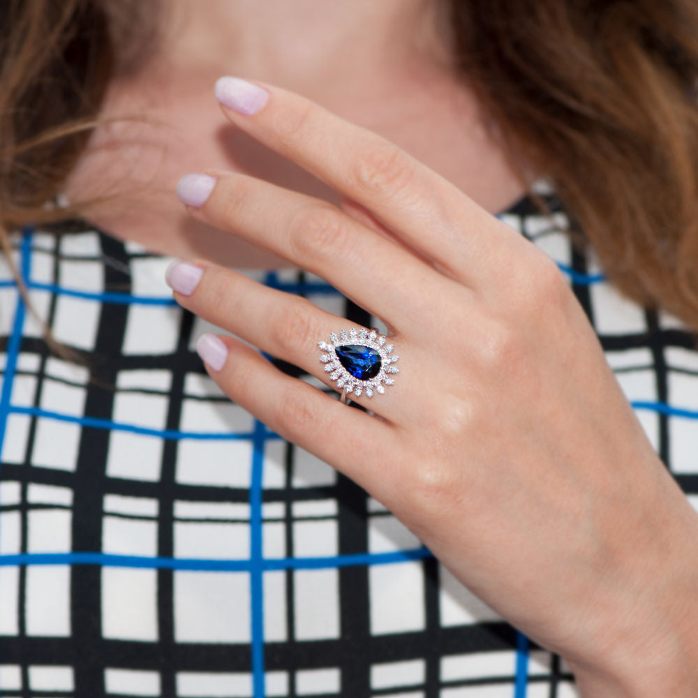 4.50 Carat Diamond Sapphire Ring