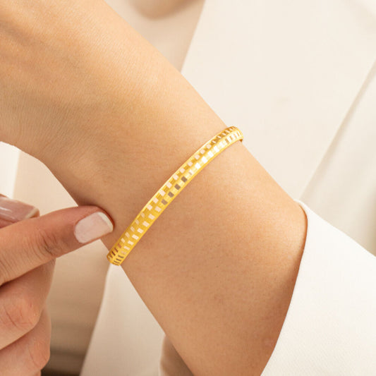 Solid Gold Bracelet Square