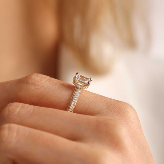 Solid Gold Solitaire Baguette Ring