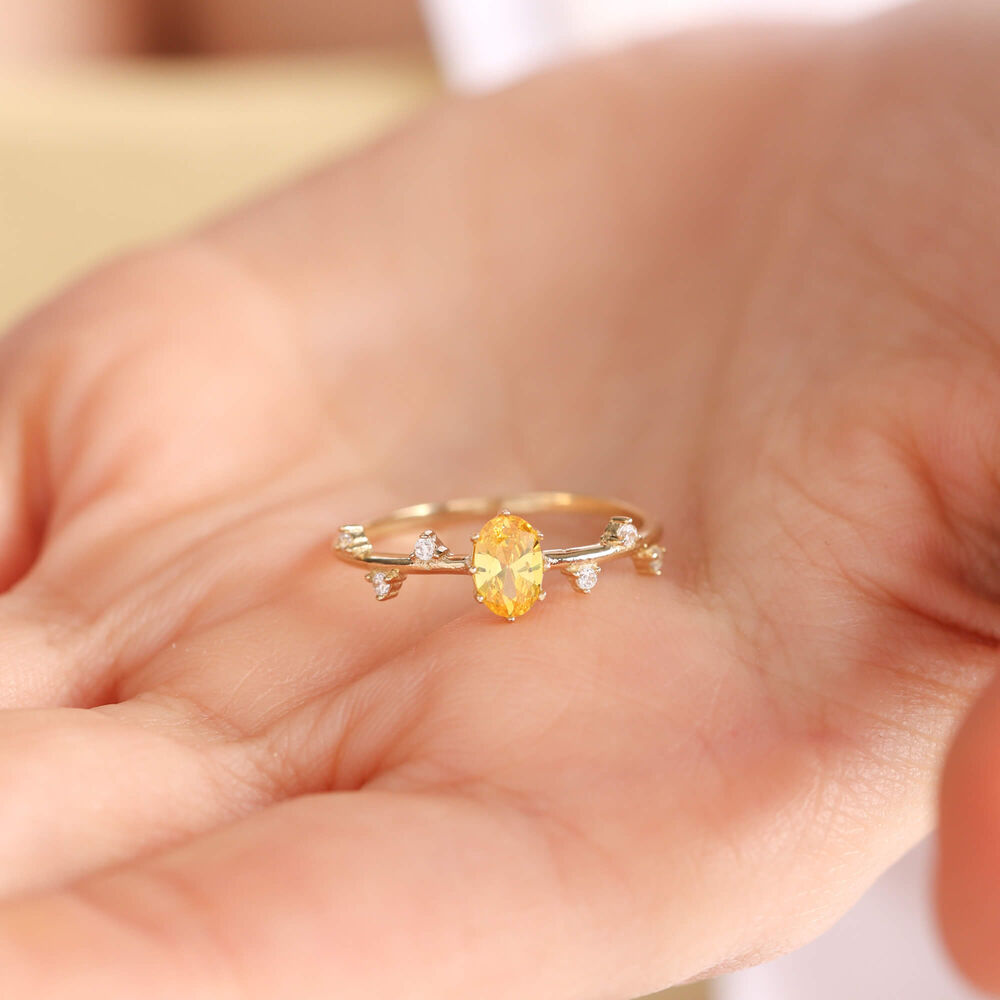 Solid Gold Vintage Ring 14K Citrine