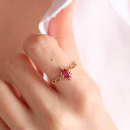 Solid Gold Vintage Ring 14K Ruby