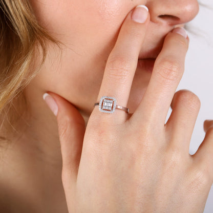 Baguette White Solid Gold Ring Square