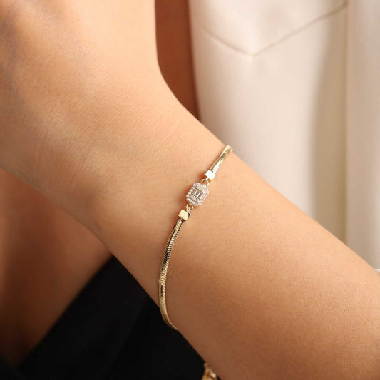 Herringbone Solid Gold Bracelet Baguette