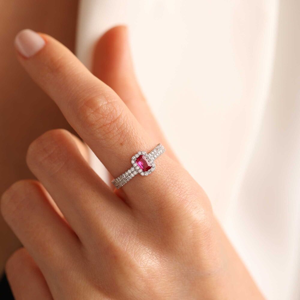 White Solid Gold Baguette Ring Ruby