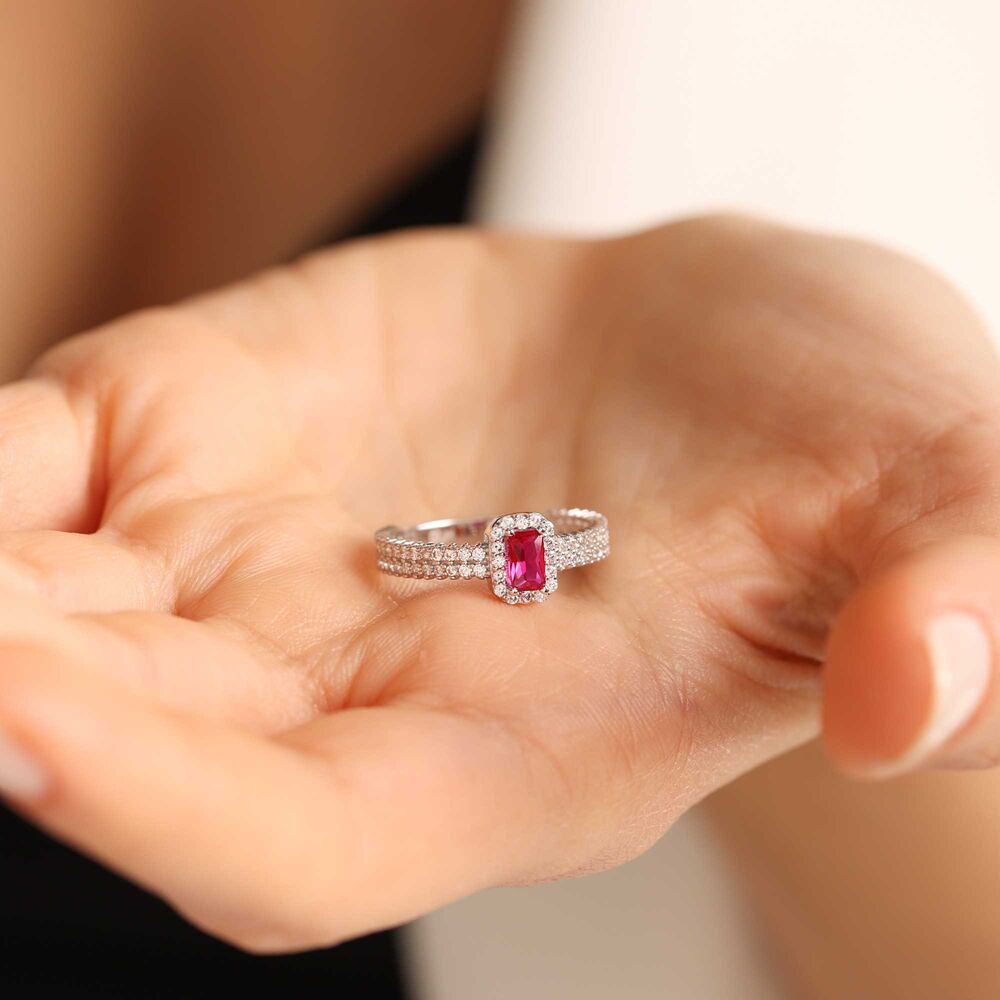 White Solid Gold Baguette Ring Ruby