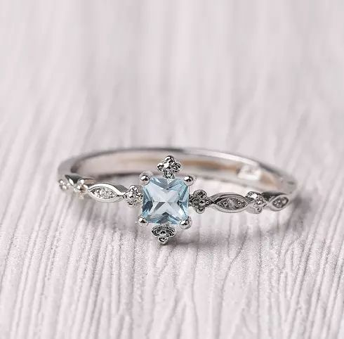 Diamond Ring Aquamarine 0,34 Carat