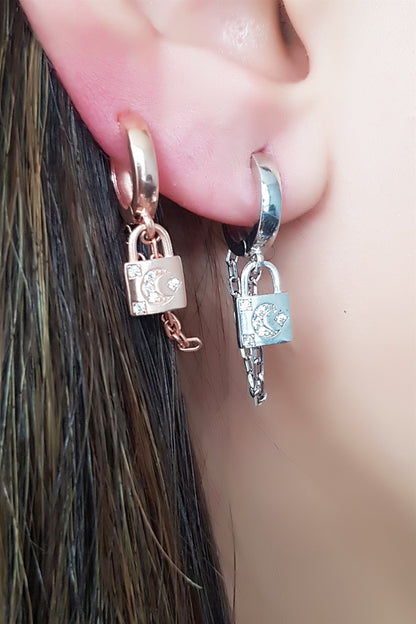 Silver Wobbly Moon Star Earrings