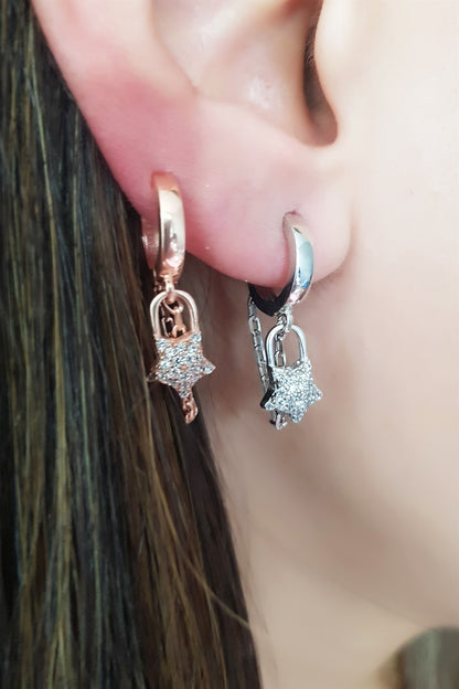 Silver Wobbly Star Earrings