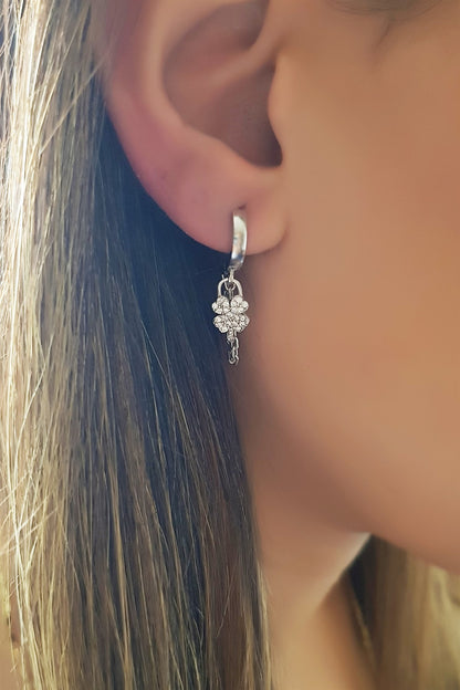 Silver Wobbly Clover Earrings