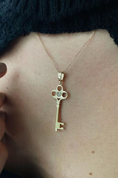 Solid Gold Key Necklace | 14K (585) | 3.77 gr