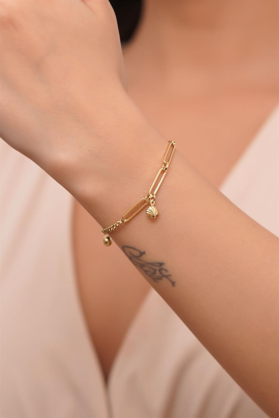 Solid Gold Paper Clip Chain Sea Shell Bracelet