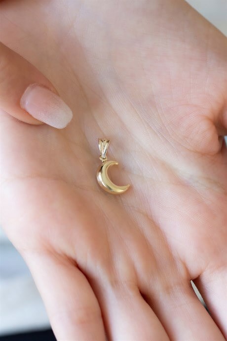 Solid Gold Moon Pendant | 14K (585) | 0.48 gr