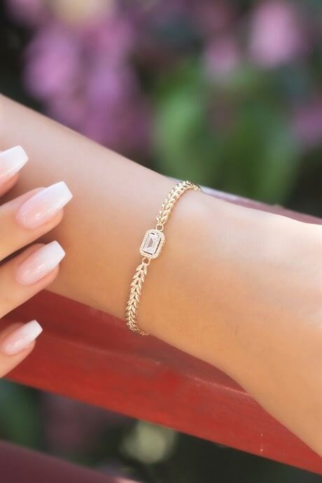 Solid Gold Baguette Gemstone Bracelet | 8K (333) | 3.75 gr