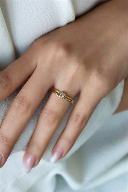 Solid Gold Baguette Gemstone Design Ring | 14K (585) | 1.58 gr