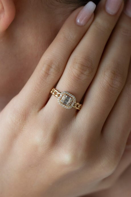 Solid Gold Baguette Gemstone Ring | 14K (585) | 2.24 gr