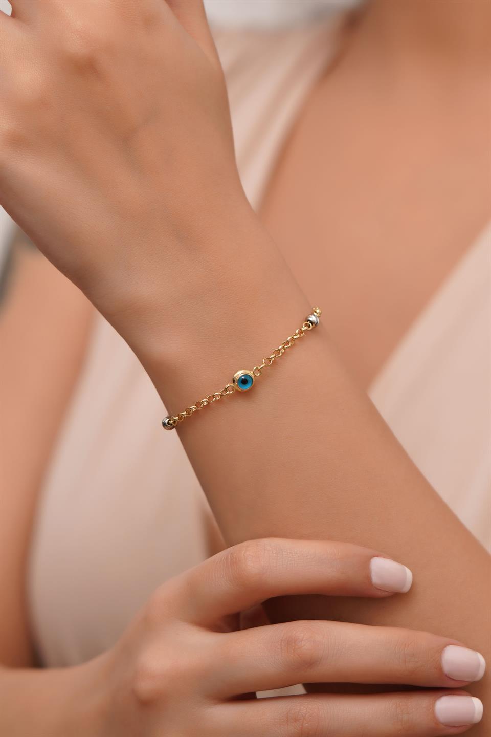 Pulsera de mal de ojo con cuentas Dorica de oro macizo