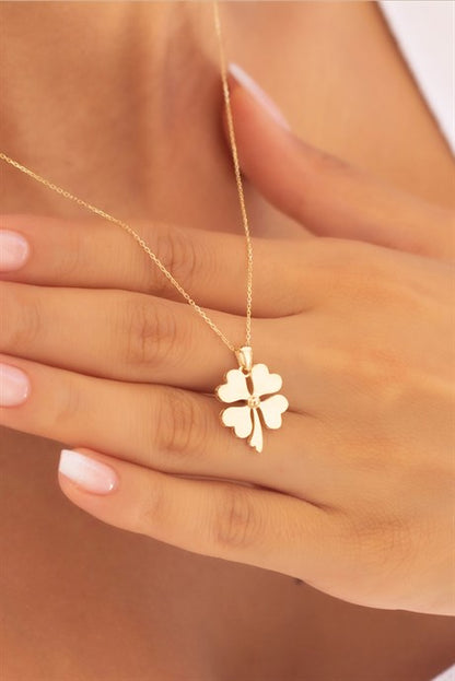 Solid Gold Heart Clover Necklace | 8K (333) | 2.67 gr