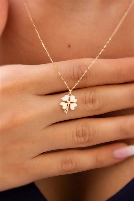 Solid Gold Heart Clover Necklace | 14K (585) | 2.41 gr