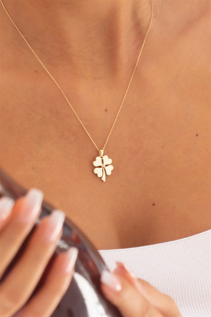 Solid Gold Heart Clover Necklace | 8K (333) | 2.67 gr