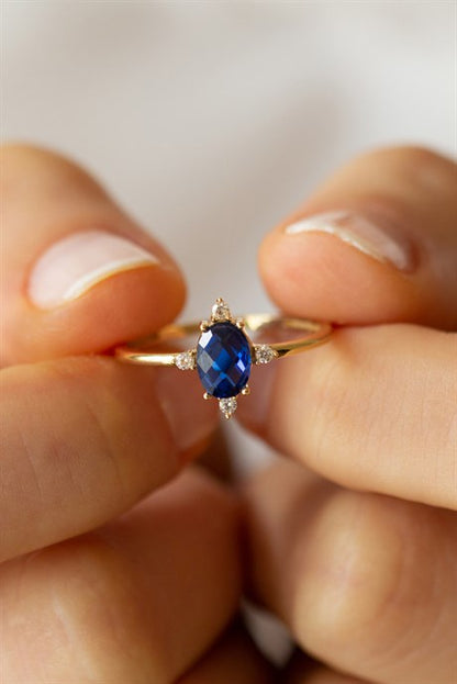 Bague en or massif avec pierres précieuses bleu marine (foncé) | 14K (585) | 1,42 g