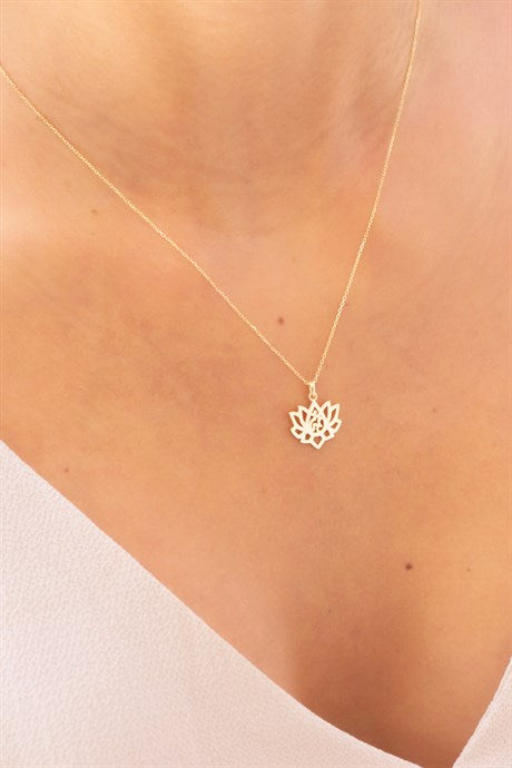 Solid Gold Lotus Necklace | 8K (333) | 2.07 gr