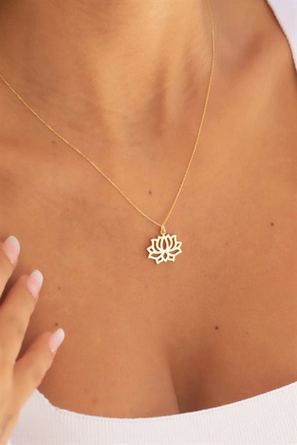 Solid Gold Lotus Necklace | 8K (333) | 2.57 gr