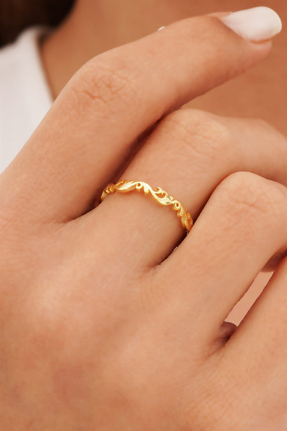 Solid Gold Minimal Design Ring