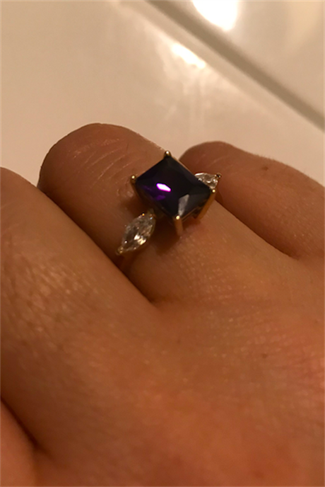 Solid Gold Purple Baguette Gemstone Ring | 14K (585) | 2.42 gr