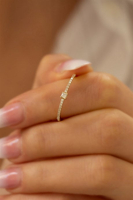 Bague princesse en or massif avec pierres précieuses | 14K (585) | 0,89 g