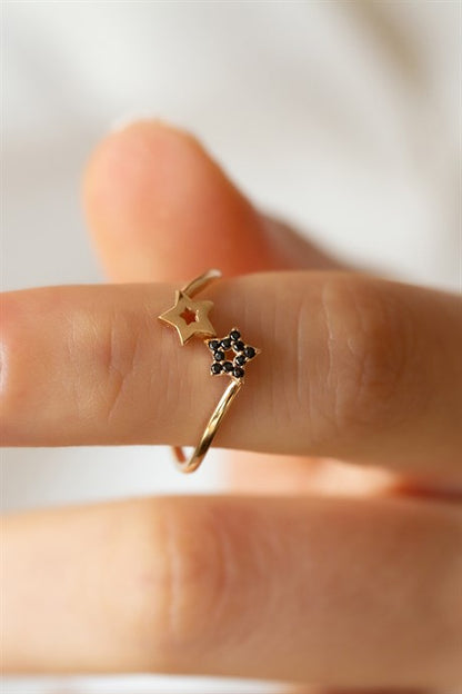 Solid Gold Black Gemstone Star Ring | 14K (585) | 1.09 gr