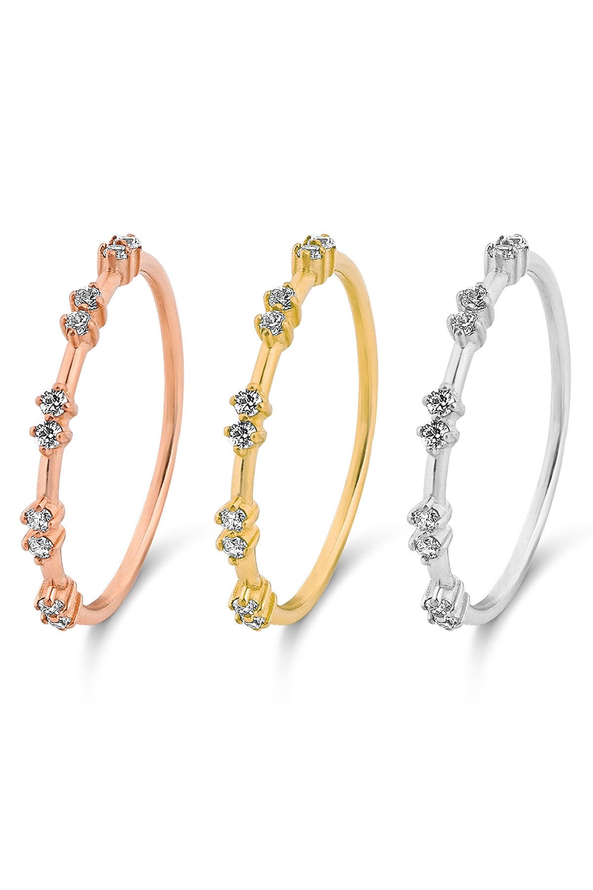 Anillo con diseño de piedras preciosas de oro macizo