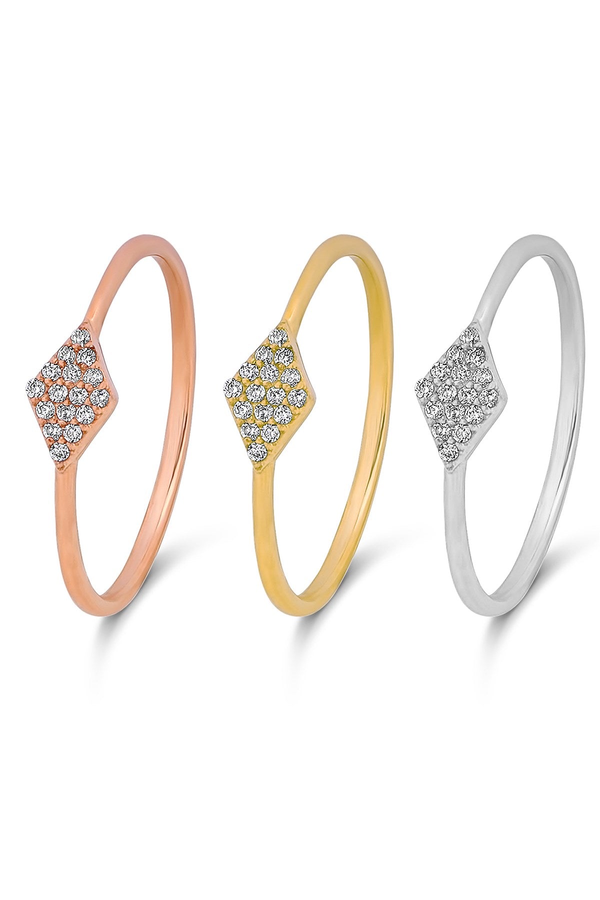 Anillo de piedras preciosas de oro macizo