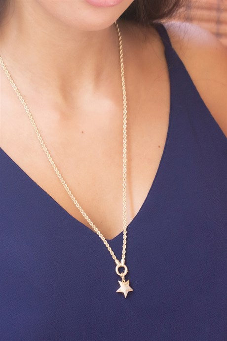 Collier étoile en or massif | 8K (333) | 6,68 grammes