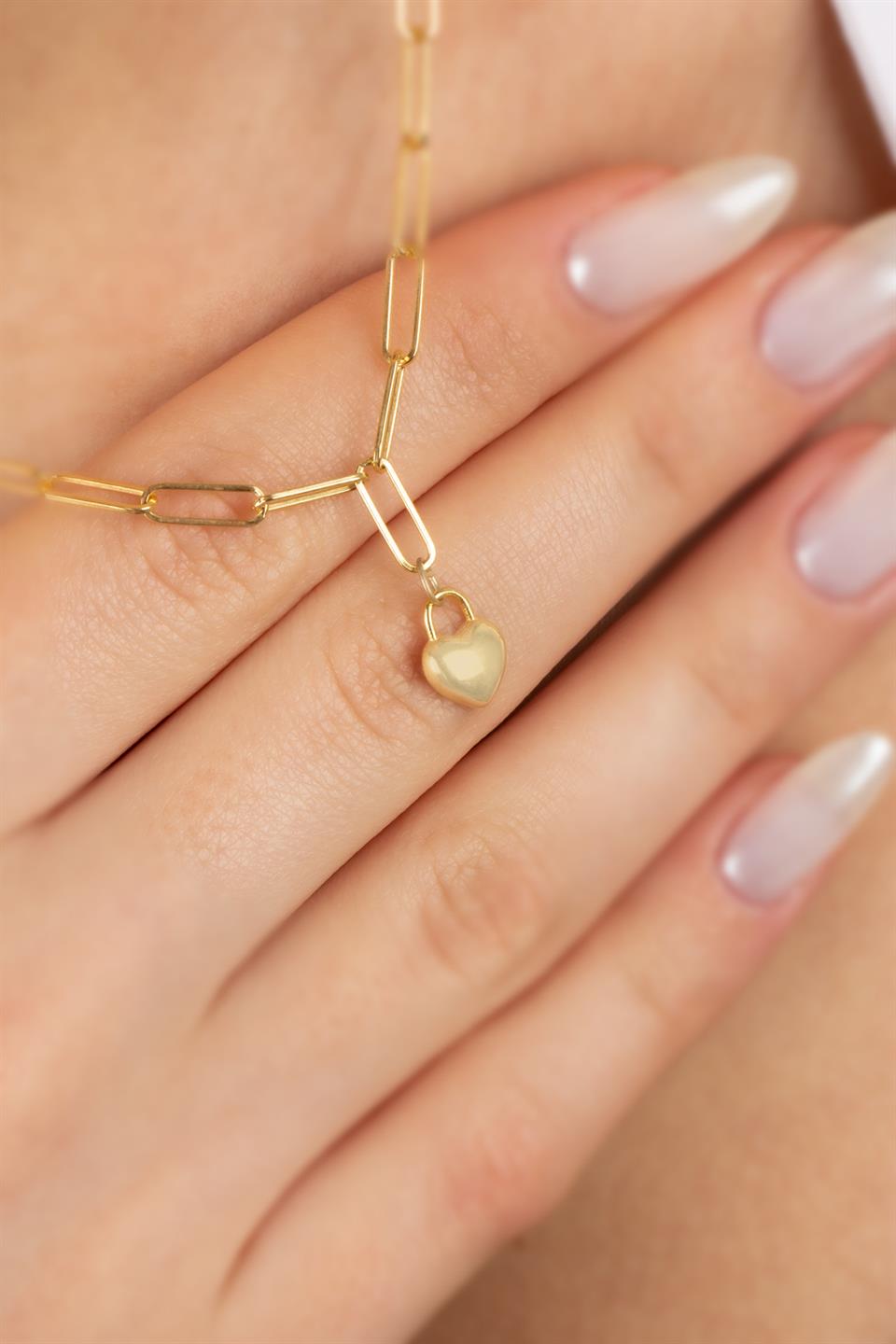 Silver Paper Clip Chain Minimal Heart Necklace