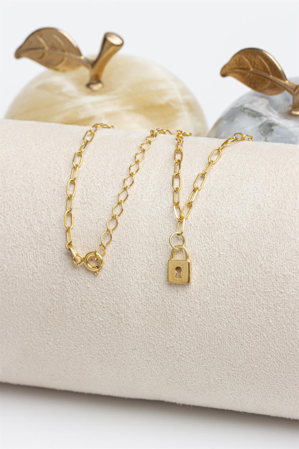 Silver Paper Clip Chain Minimal Lock Necklace