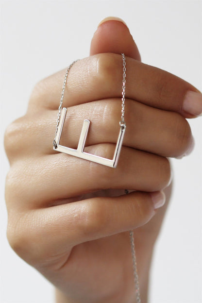 Collier initial en argent