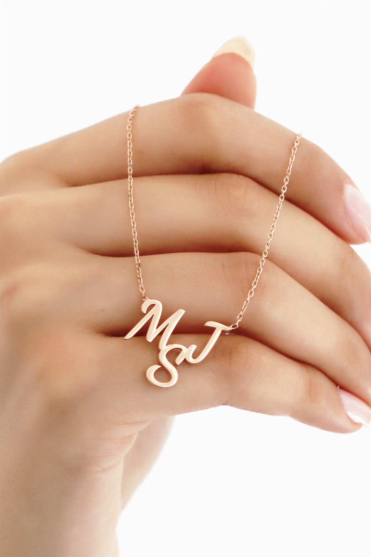 Collier initial en argent