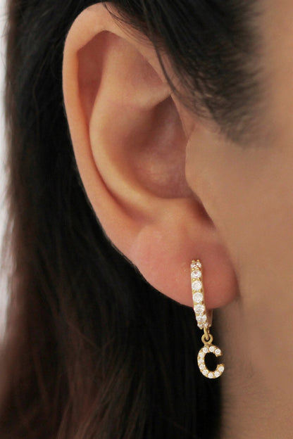 Boucles d'oreilles initiales en argent