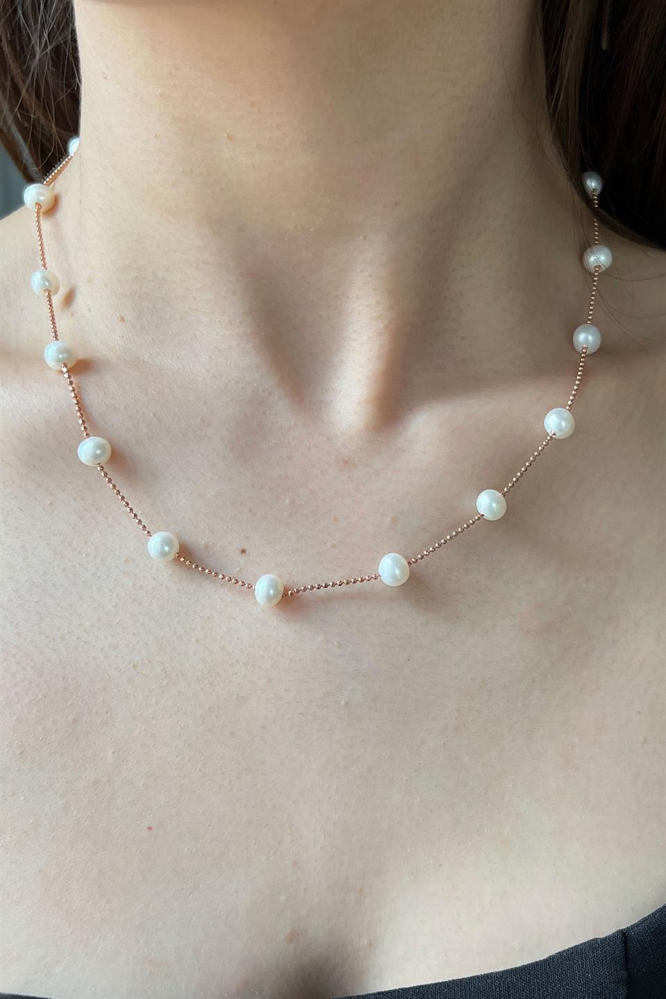 Silver Pearl Necklace